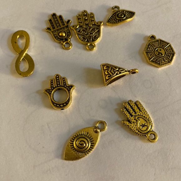 Lot of 9 gold charms/pendants Pagan/Occult theme for jewelry - Picture 6 of 9